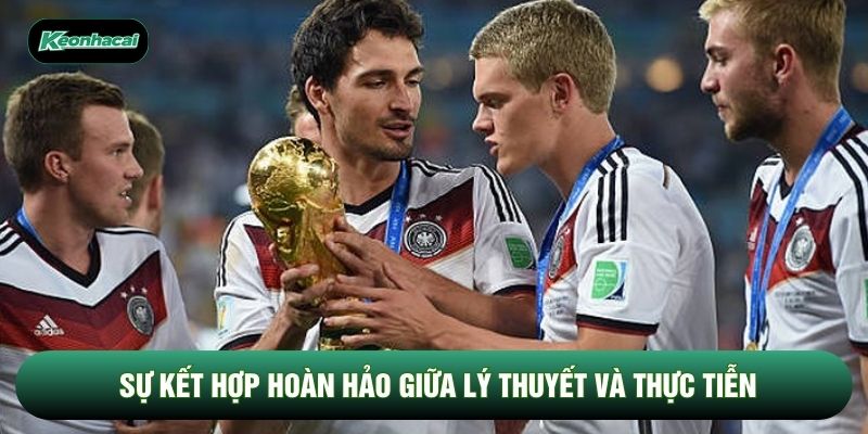 Sự kết hợp hoàn hảo giữa lý thuyết và thực tiễn